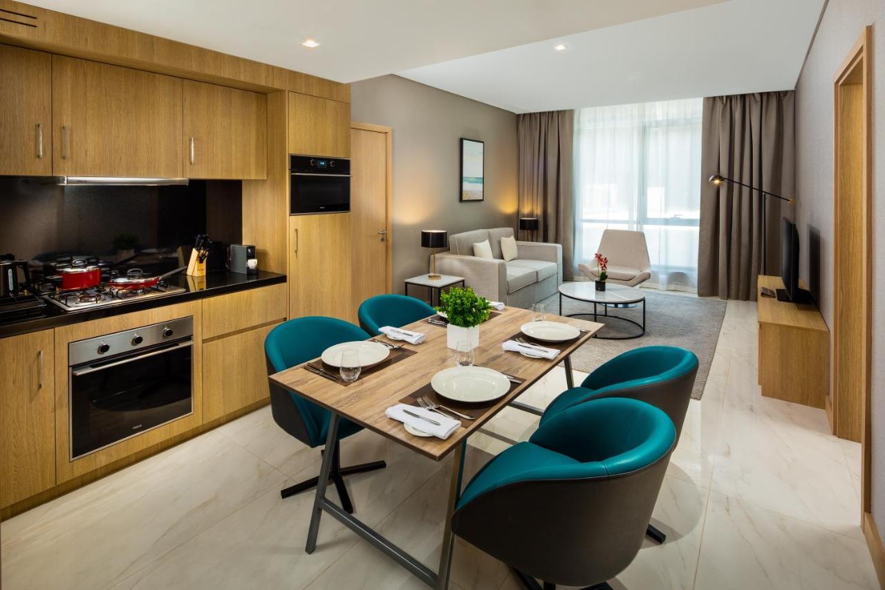 Millennium Place Mirdif Apartments Дубай Экстерьер фото